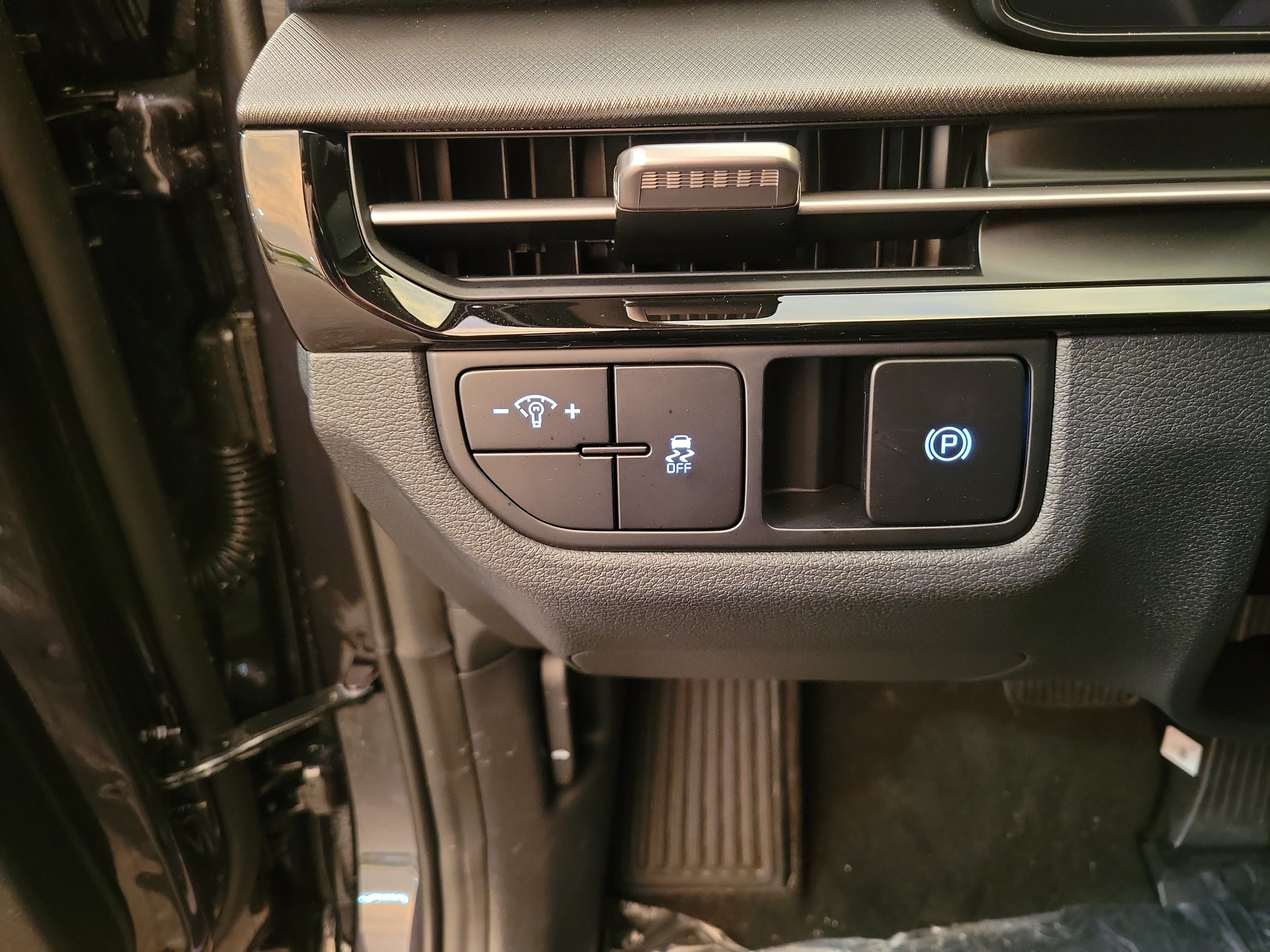 New 2027 Kia Sportage LX FWD image 27