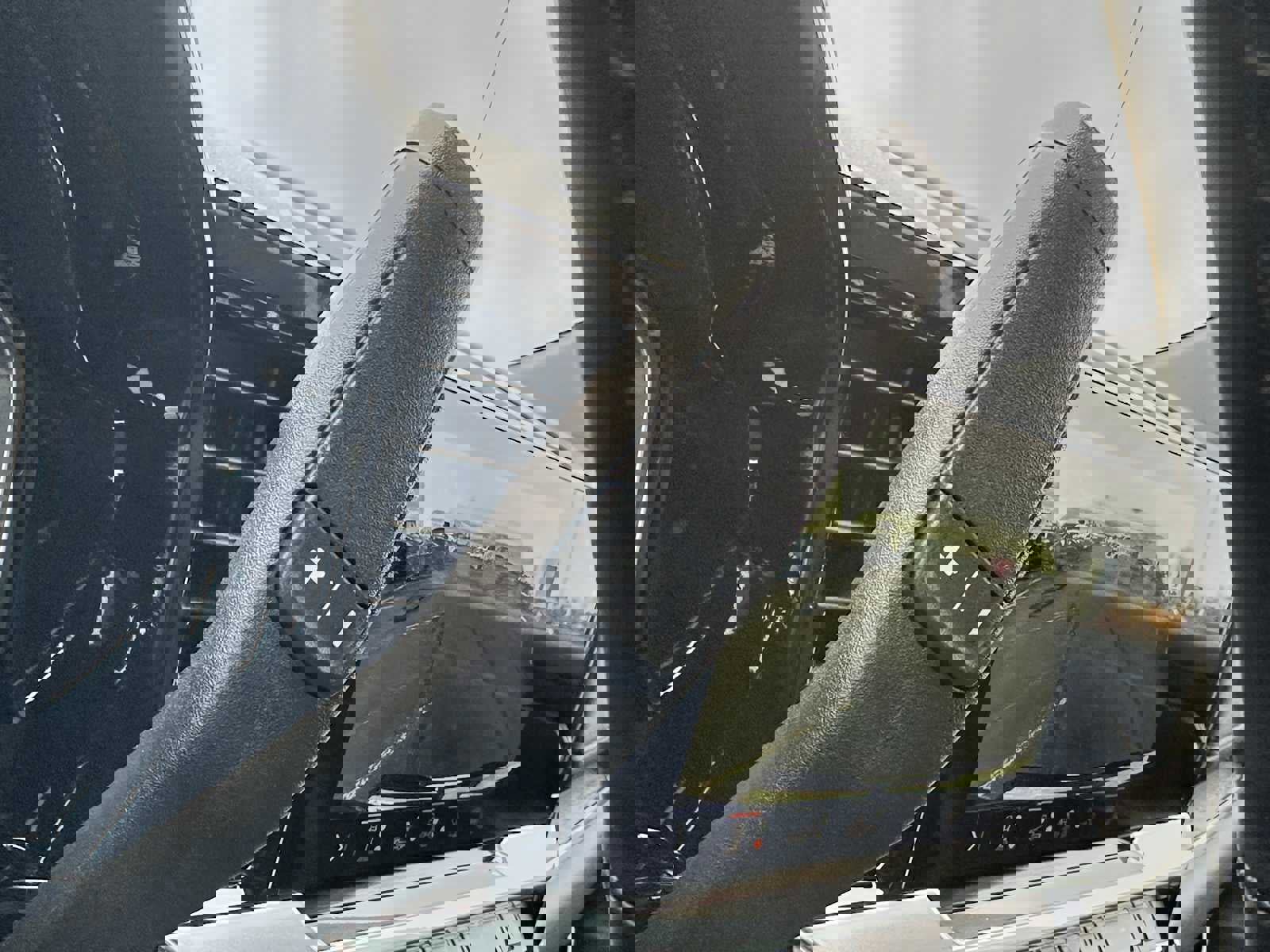 New 2026 GMC Sierra 2500 SLT w/ SLT Convenience Package image 36