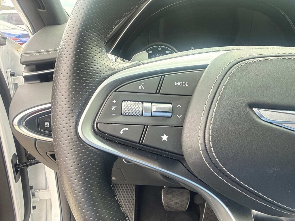 Used 2025 Genesis GV70 3.5T Sport w/ Sport Advanced Package AWD/4WD image 26