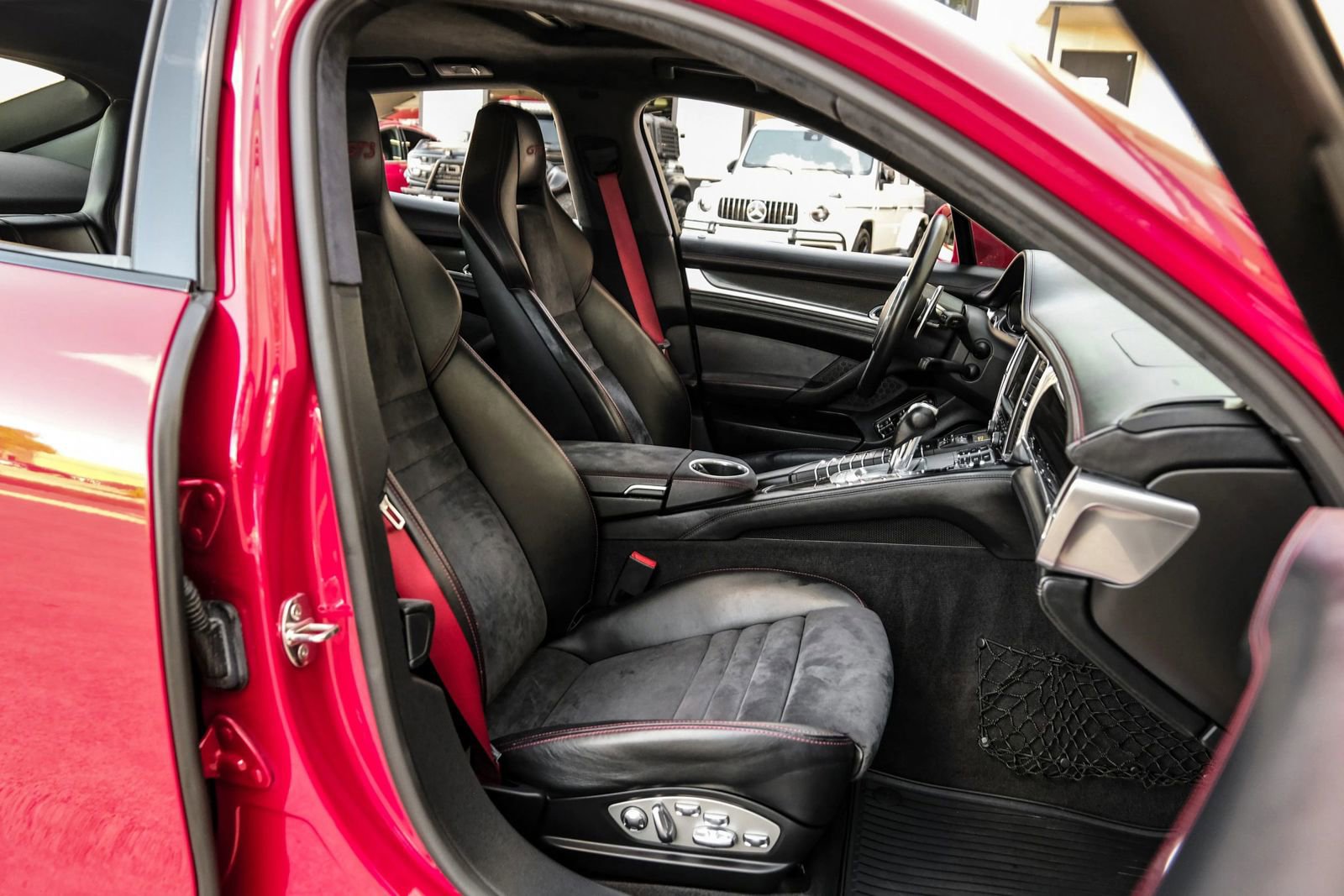 Used 2013 Porsche Panamera GTS image 35