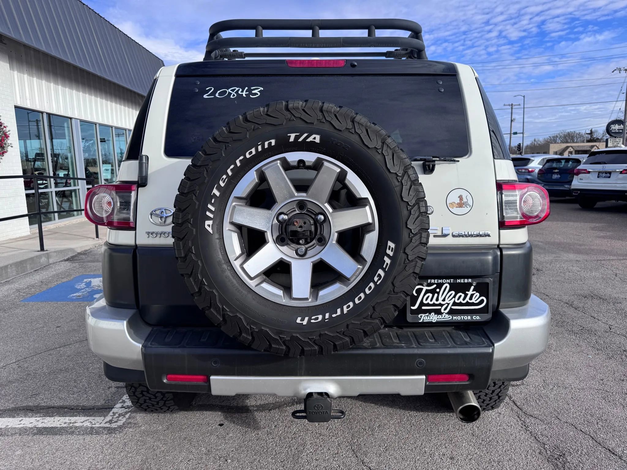 Used 2014 Toyota FJ Cruiser 4WD w/ Upgrade Package image 6