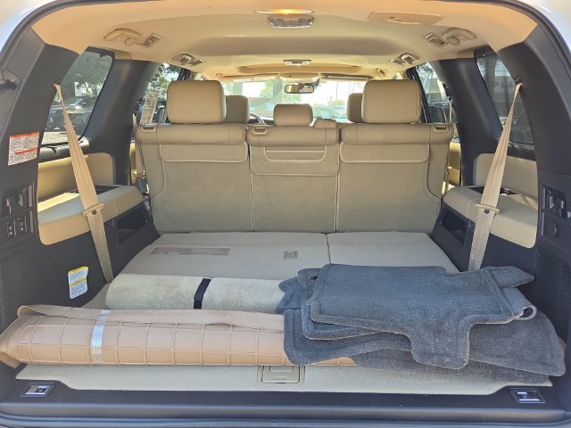 Used 2019 Toyota Sequoia Limited w/ Safety & Convenience Package RWD image 16