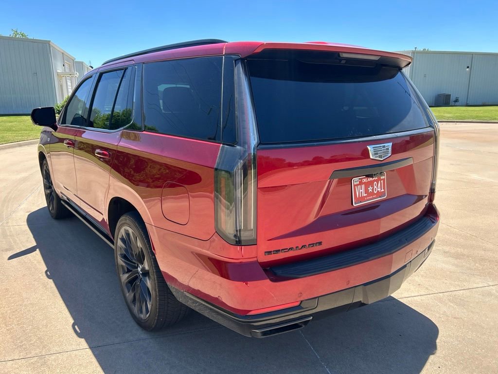 Used 2025 Cadillac Escalade Sport Platinum w/ LPO, ONYX Package AWD/4WD image 5