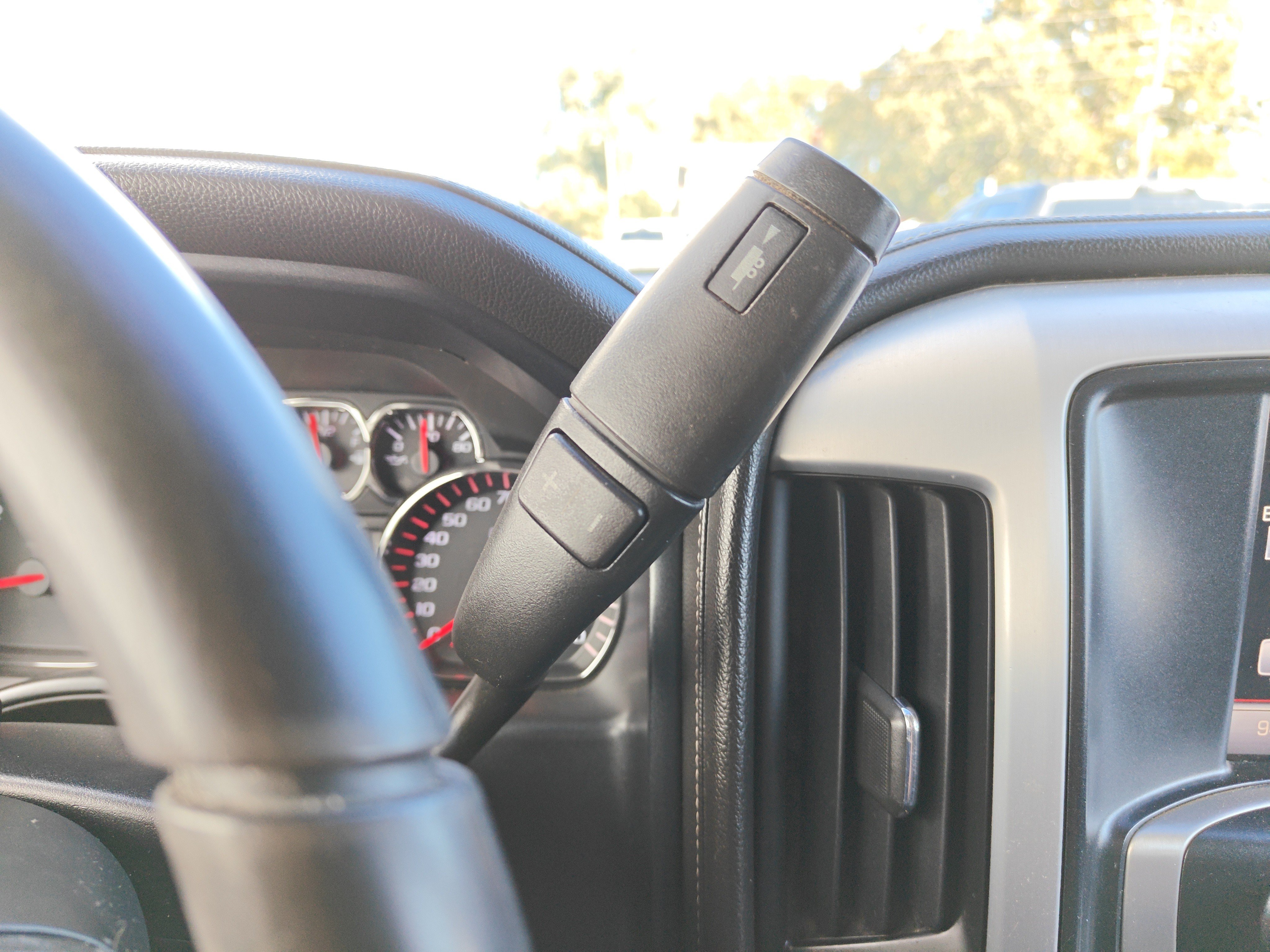 Used 2014 GMC Sierra 1500 SLE w/ SLE Value Package AWD/4WD image 21