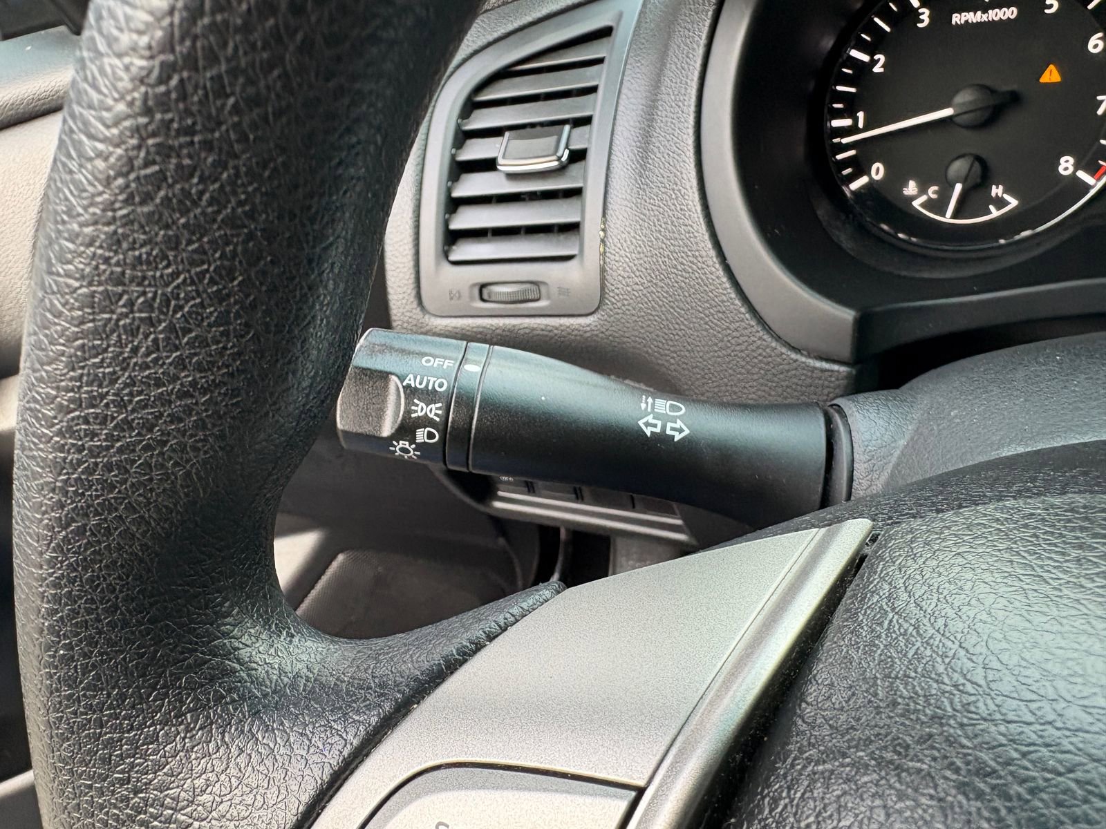 Used 2015 Nissan Altima 2.5 S w/ Power Driver Seat Package image 32