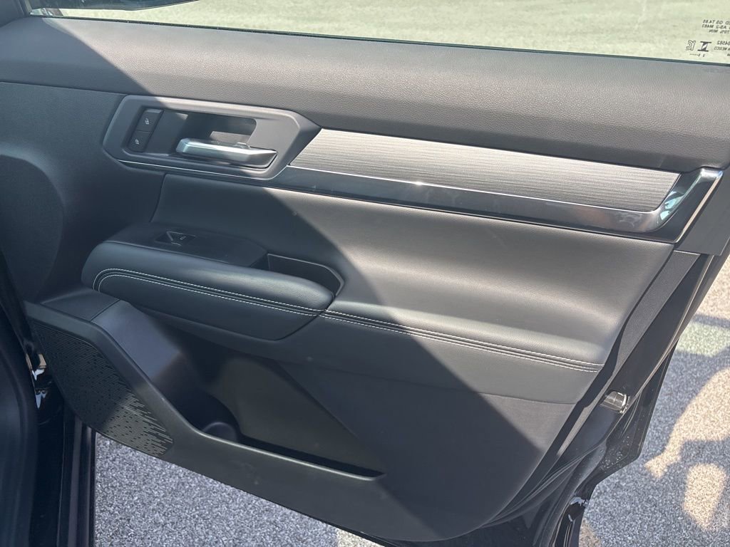New 2026 GMC Terrain Elevation w/ Elevation Premium Package image 22