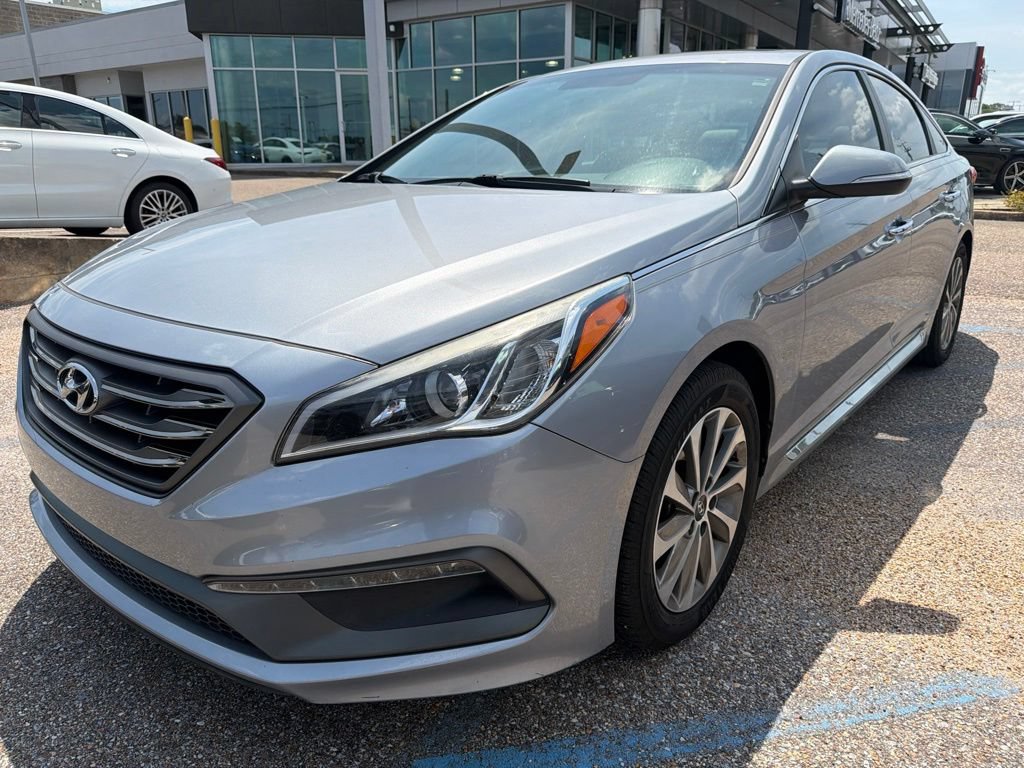 Used 2017 Hyundai Sonata Sport w/ Value Edition Package 02