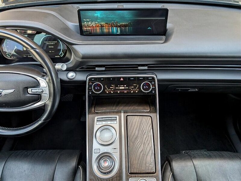 Used 2022 Genesis GV80 2.5T w/ Prestige Package 04 image 21