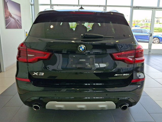 Used 2021 BMW X3 xDrive30i w/ Premium Package image 5