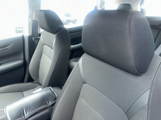 Used 2023 Honda CR-V LX image 6