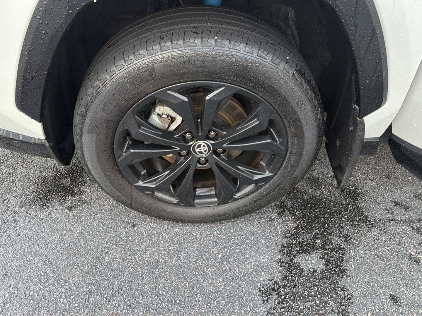 Certified 2024 Toyota RAV4 XSE AWD/4WD image 37