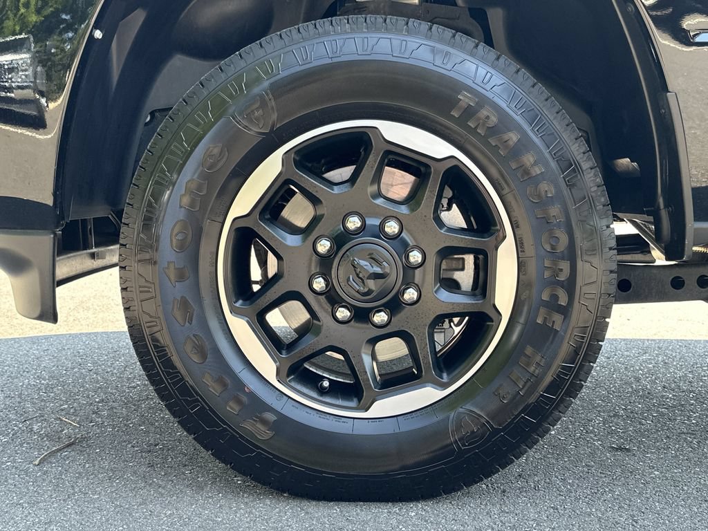 Certified 2025 RAM 2500 Laramie AWD/4WD image 16
