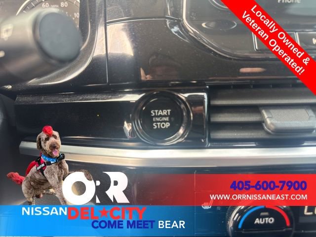 Used 2025 Nissan Pathfinder SL image 28