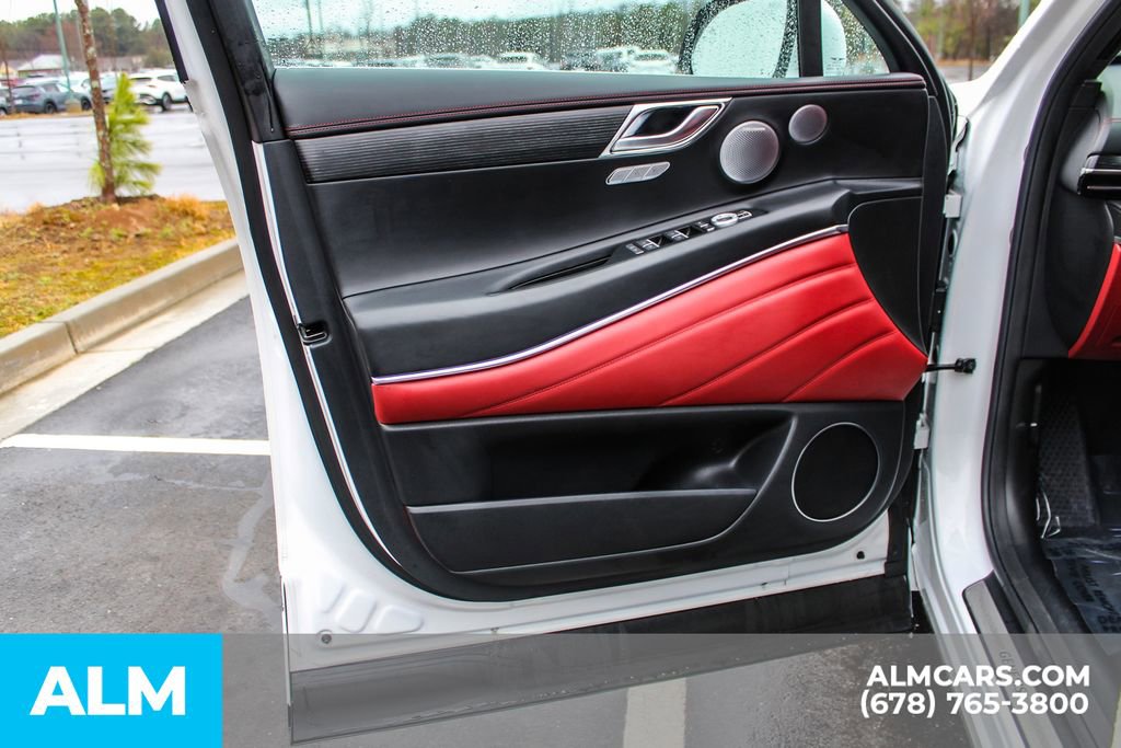 Used 2025 Genesis GV80 3.5T image 40