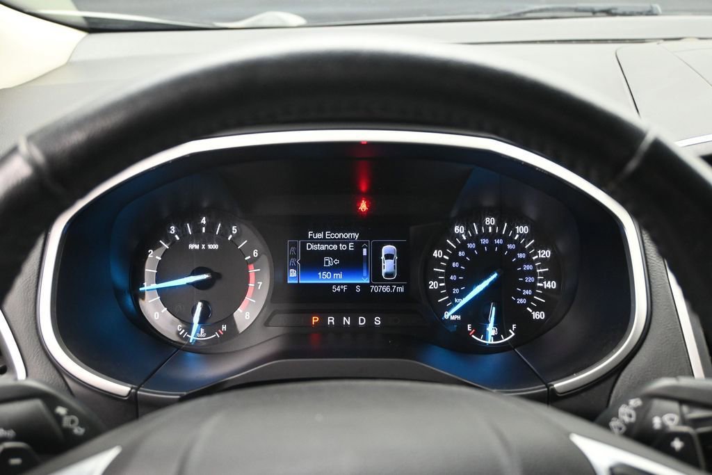 Used 2017 Ford Edge SEL w/ Class II Trailer Tow Package AWD/4WD image 13