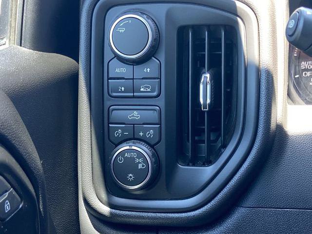 Used 2026 Chevrolet Silverado 1500 Custom w/ Turbomax Blackout Package AWD/4WD image 13