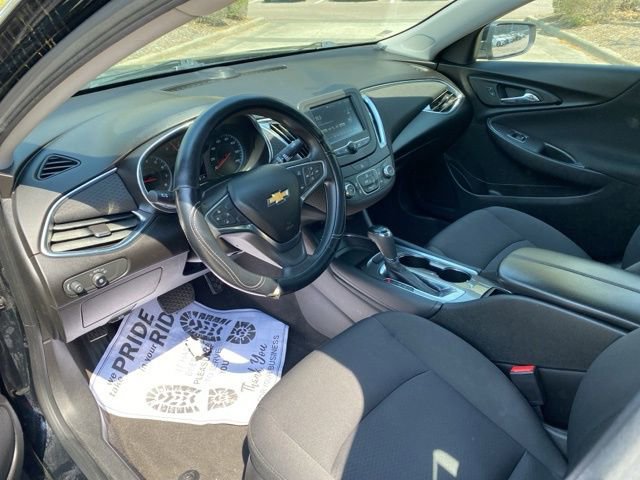 Used 2018 Chevrolet Malibu LT image 6