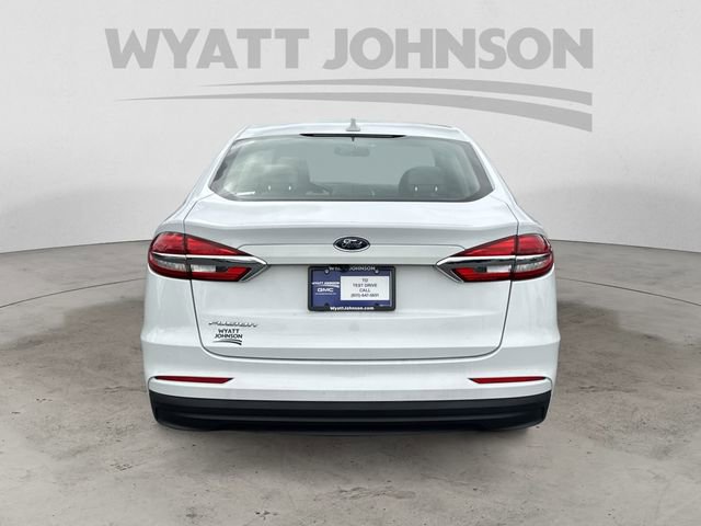 Used 2020 Ford Fusion S image 4