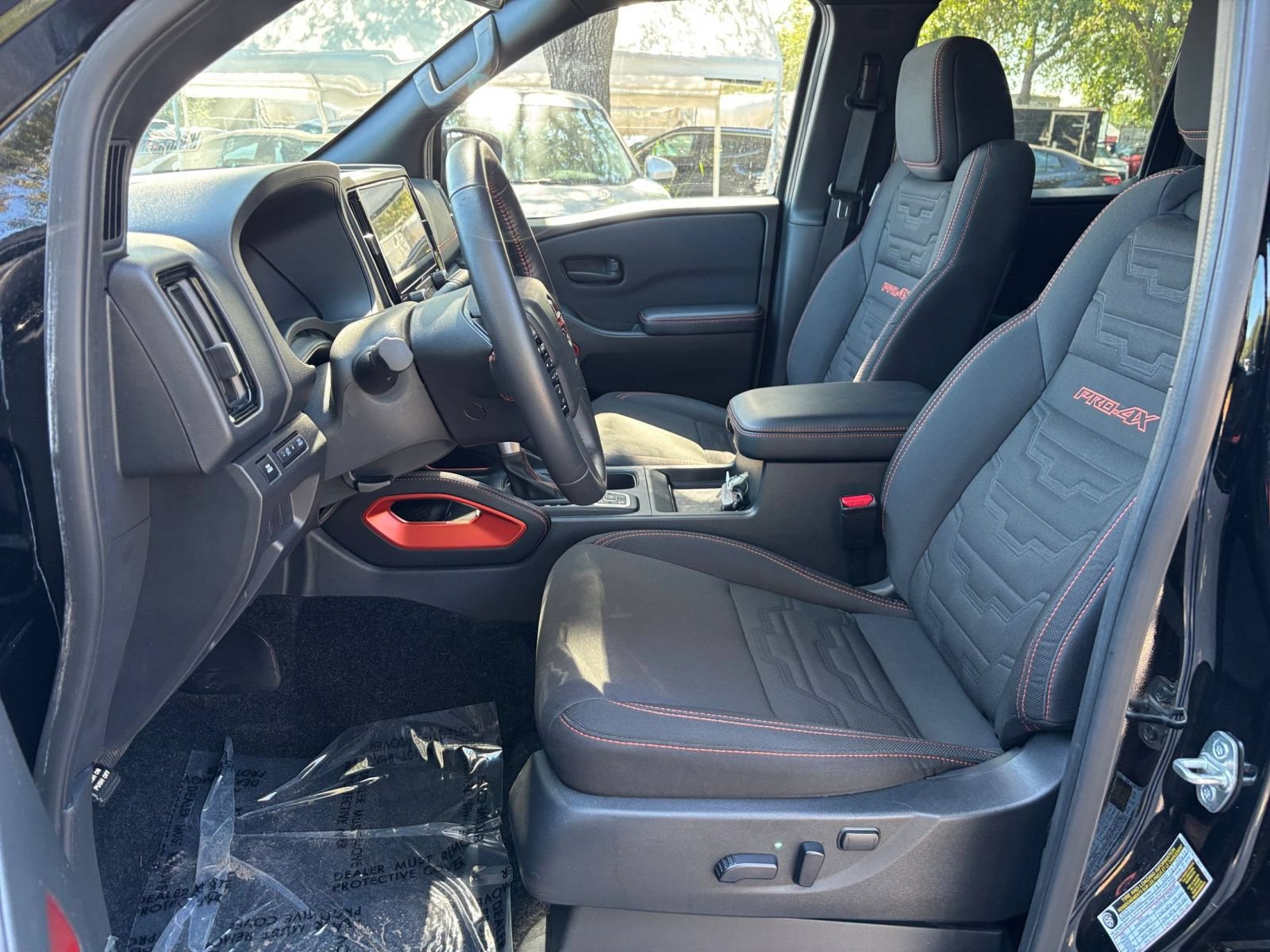 Used 2026 Nissan Frontier PRO-4X AWD/4WD image 26
