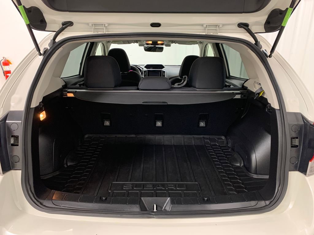 Used 2021 Subaru Crosstrek 2.0i Premium image 17
