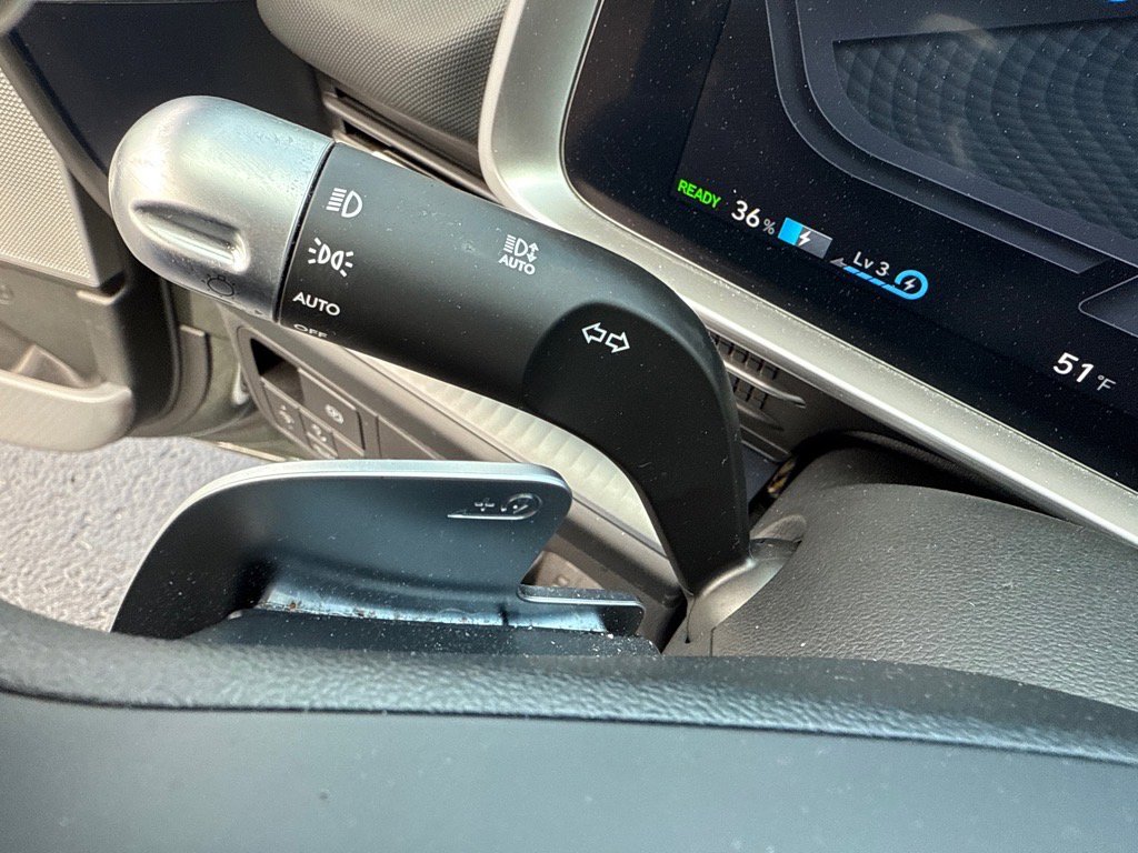 Used 2023 Hyundai Ioniq 6 SEL image 30