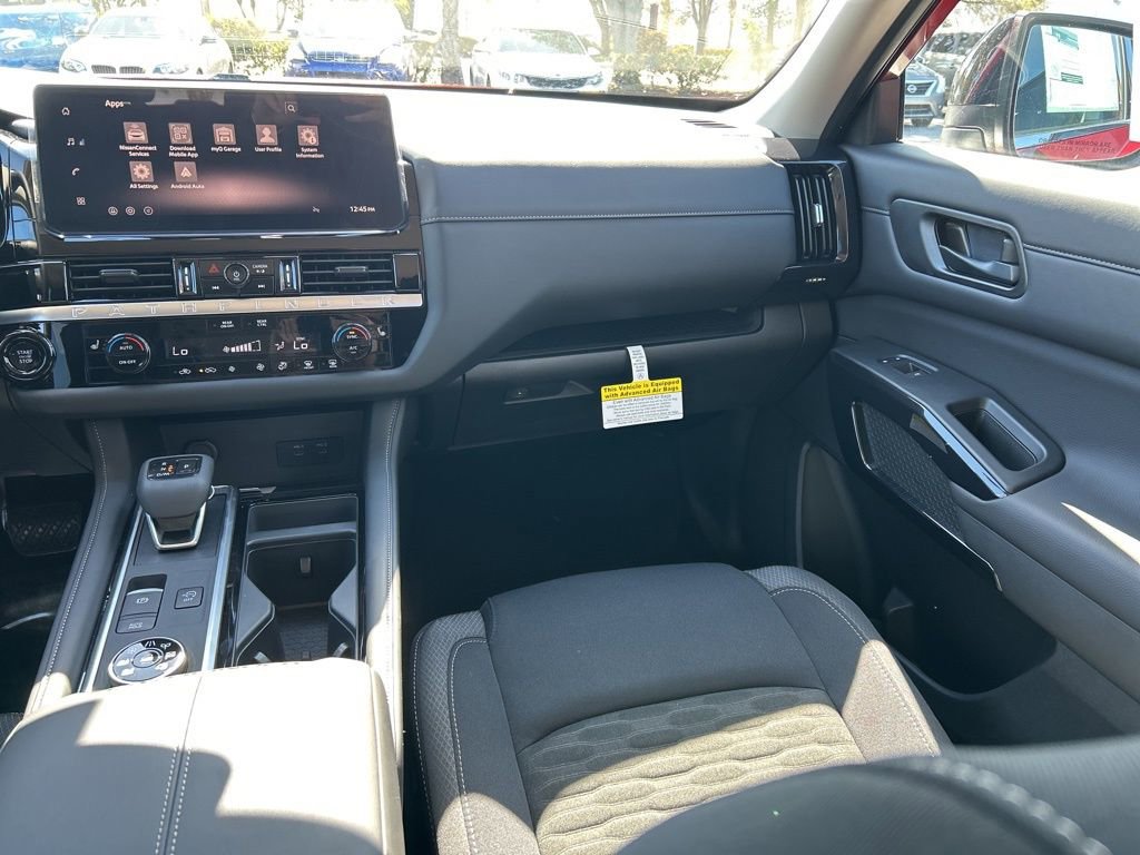 New 2026 Nissan Pathfinder SV image 12