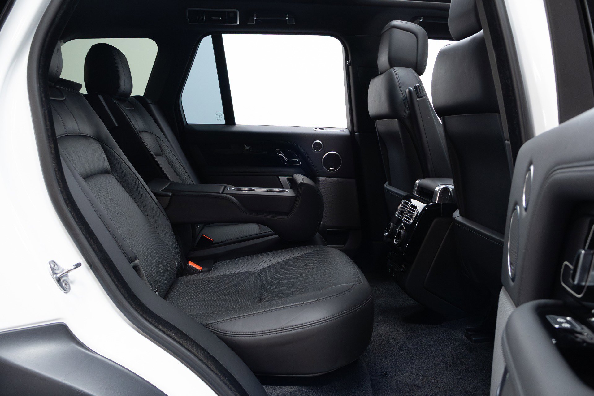 Used 2021 Land Rover Range Rover Westminster Edition image 26