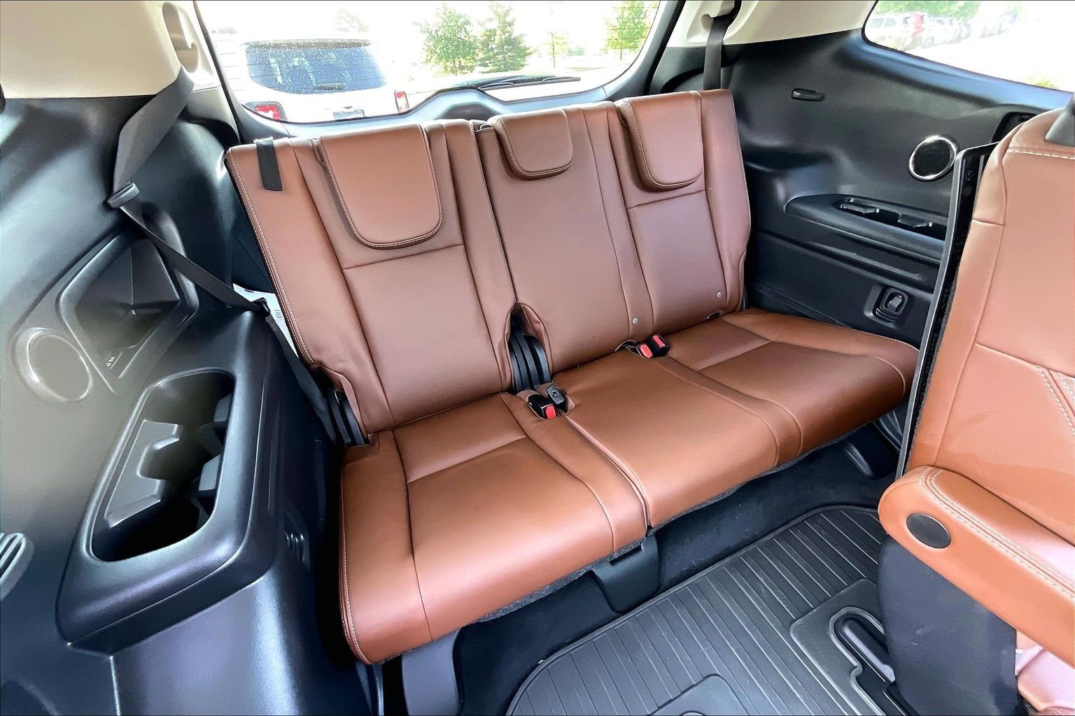 Used 2024 Subaru Ascent Touring AWD/4WD image 29