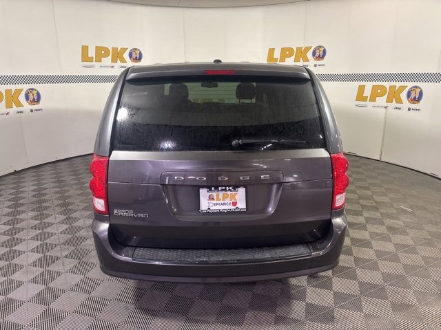 Used 2015 Dodge Grand Caravan SXT w/ Blacktop Package image 4