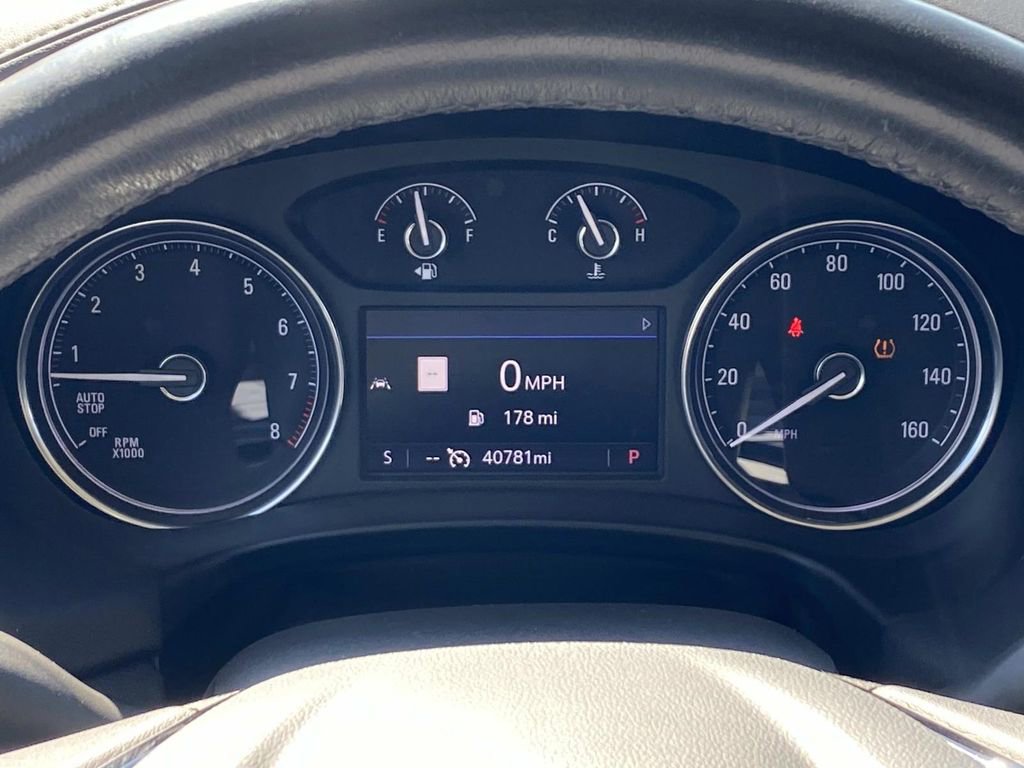 Used 2022 Buick Enclave Essence w/ Experience Buick Package image 32