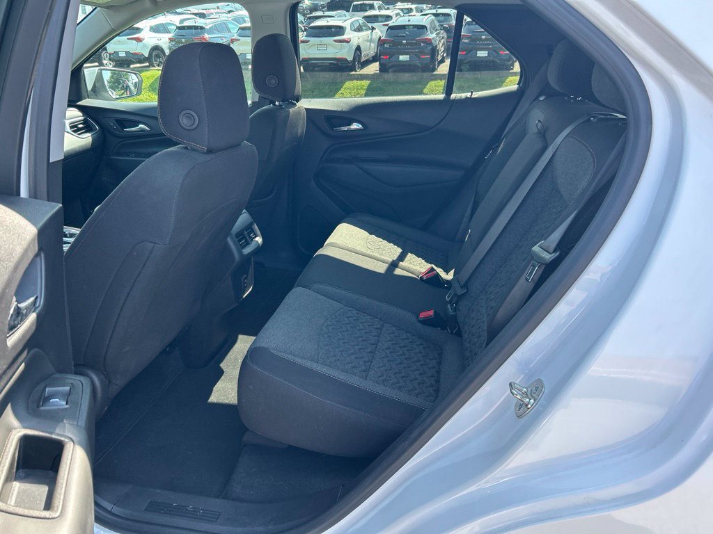 Used 2024 Chevrolet Equinox LT AWD/4WD image 10