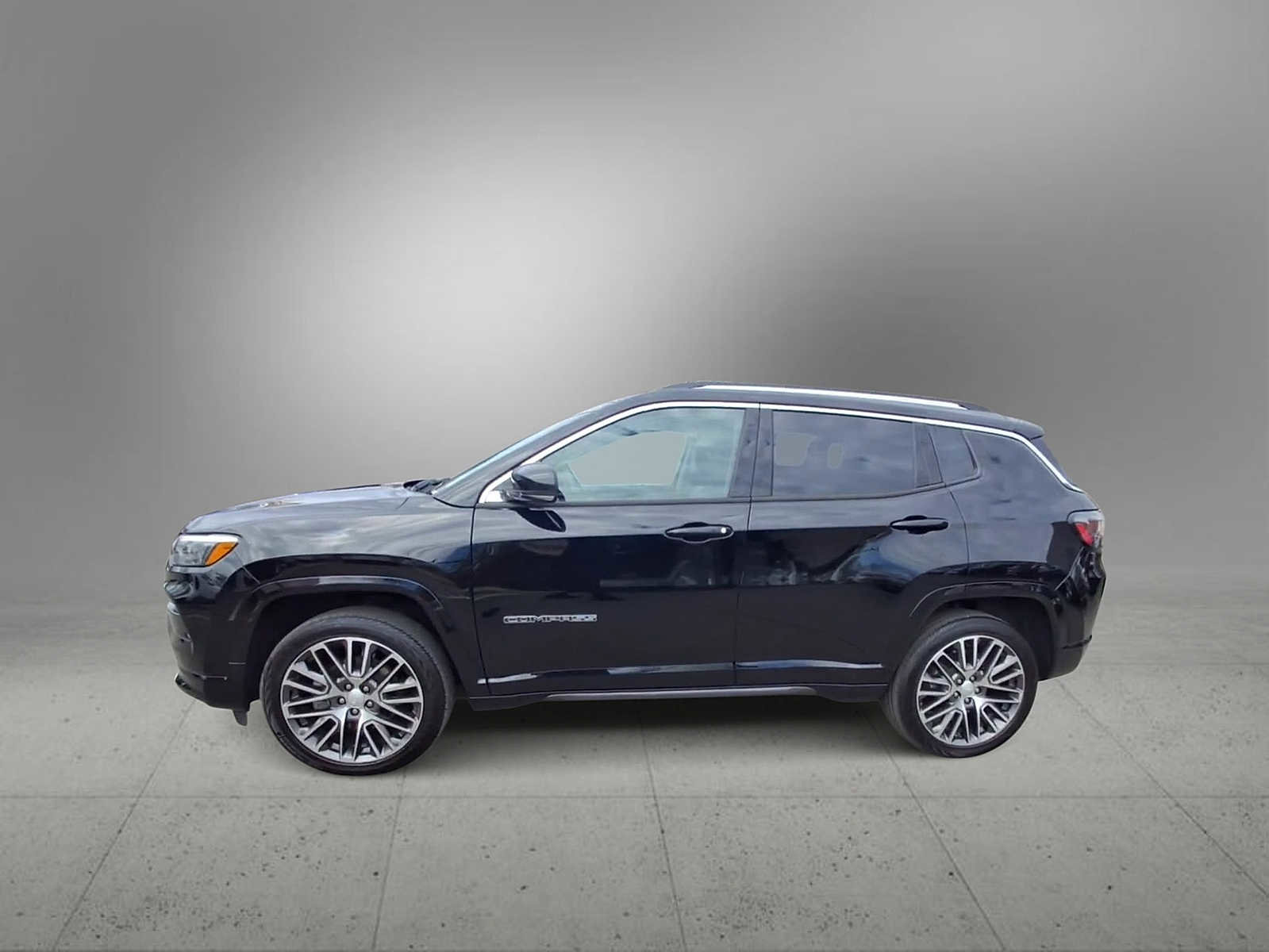 Used 2022 Jeep Compass Limited w/ Elite Group image 5