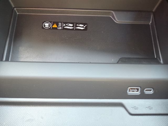 New 2026 Chevrolet Tahoe Z71 w/ Z71 Off-Road Package AWD/4WD image 9