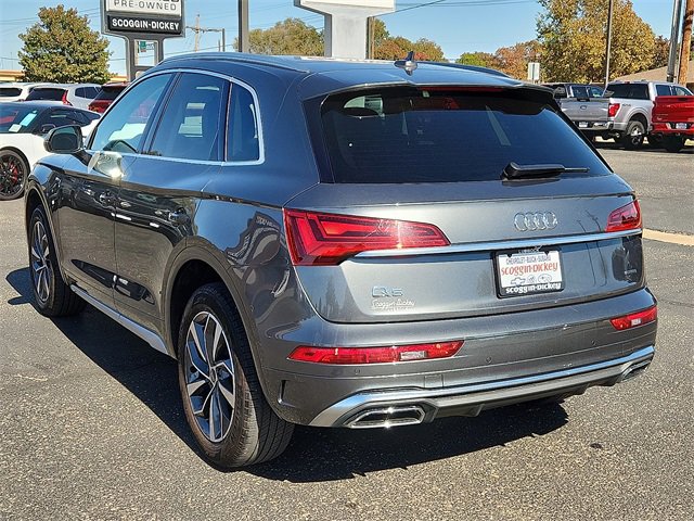 Used 2024 Audi Q5 2.0T Premium Plus image 3