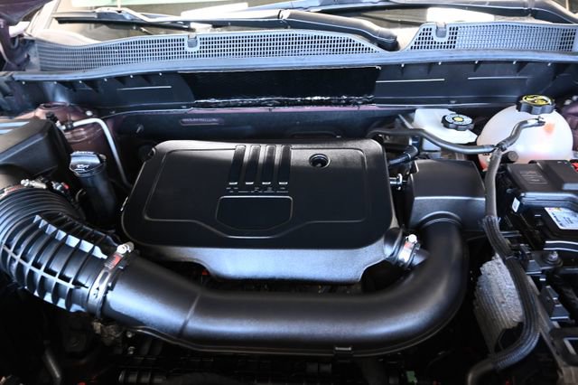Used 2024 Chevrolet Blazer LT w/ Midnight/Sport Edition image 30