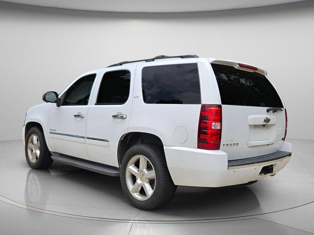 Used 2011 Chevrolet Tahoe LTZ RWD image 9