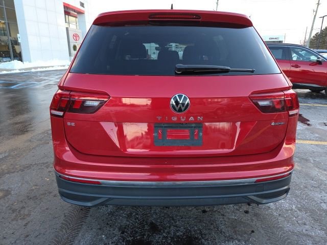 Used 2022 Volkswagen Tiguan SE image 6