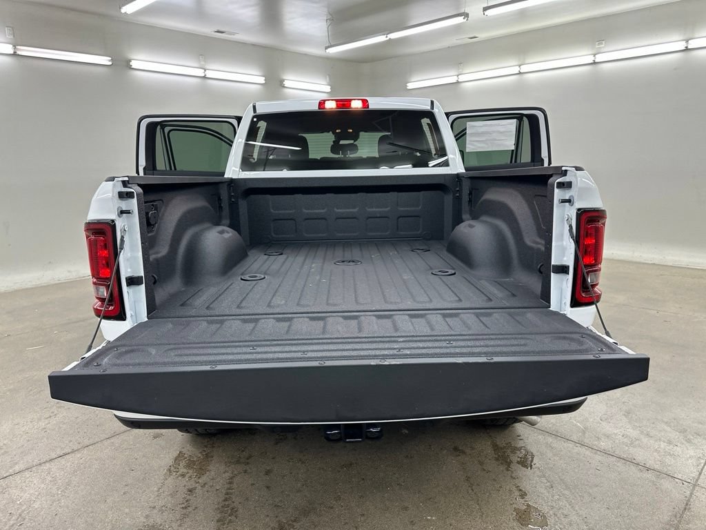 New 2026 RAM 2500 Big Horn AWD/4WD image 29