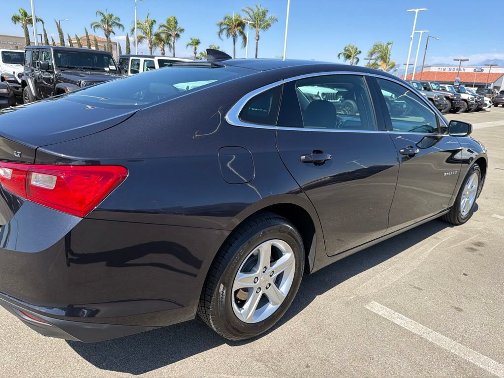 Used 2023 Chevrolet Malibu LT FWD image 12