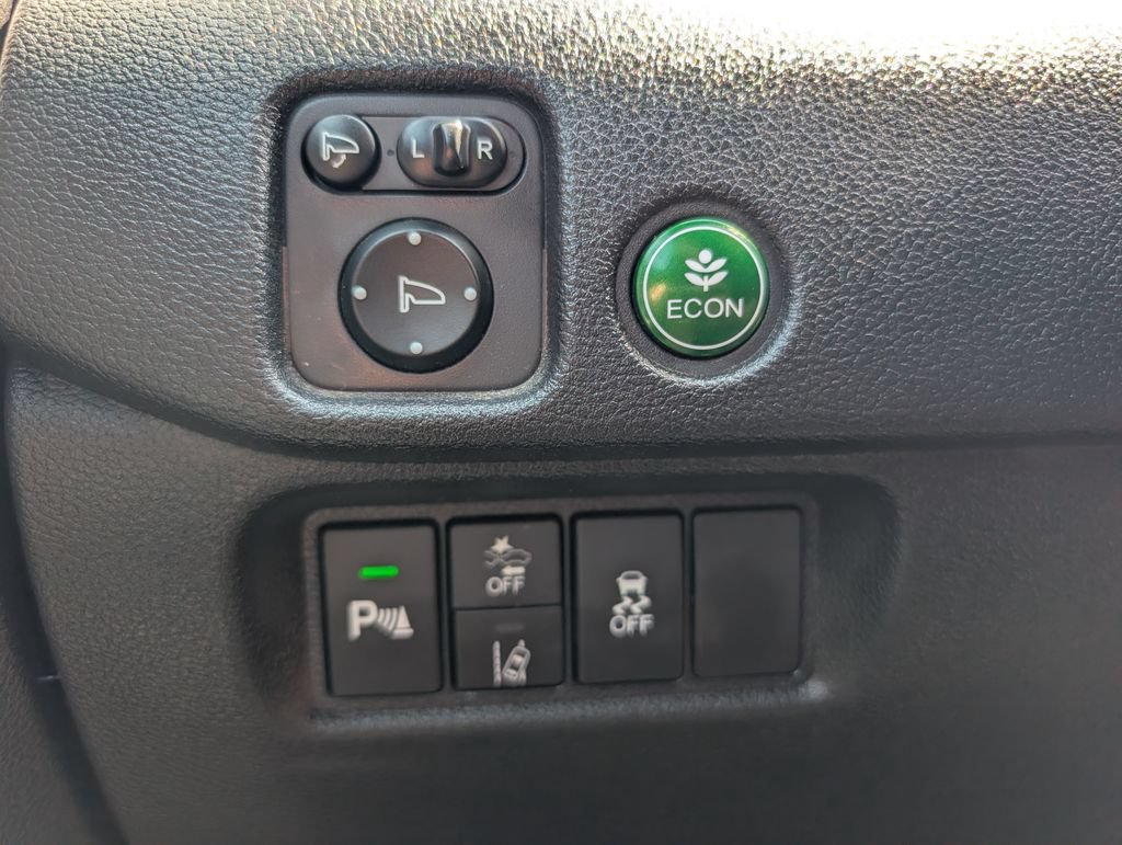 Used 2021 Honda Pilot Elite image 23