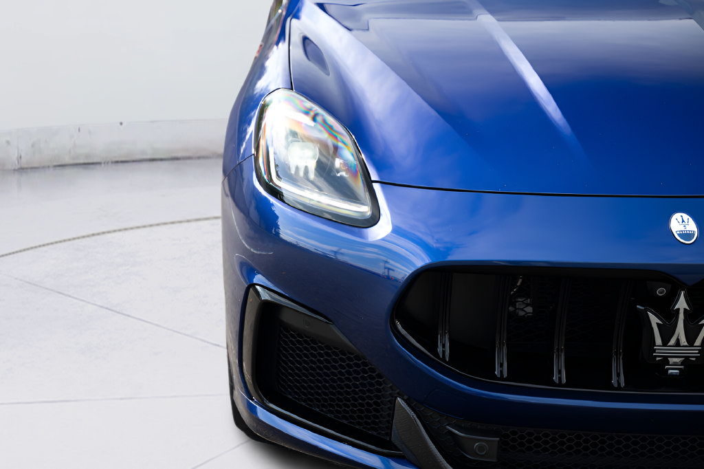 Used 2023 Maserati Grecale Trofeo AWD/4WD image 10