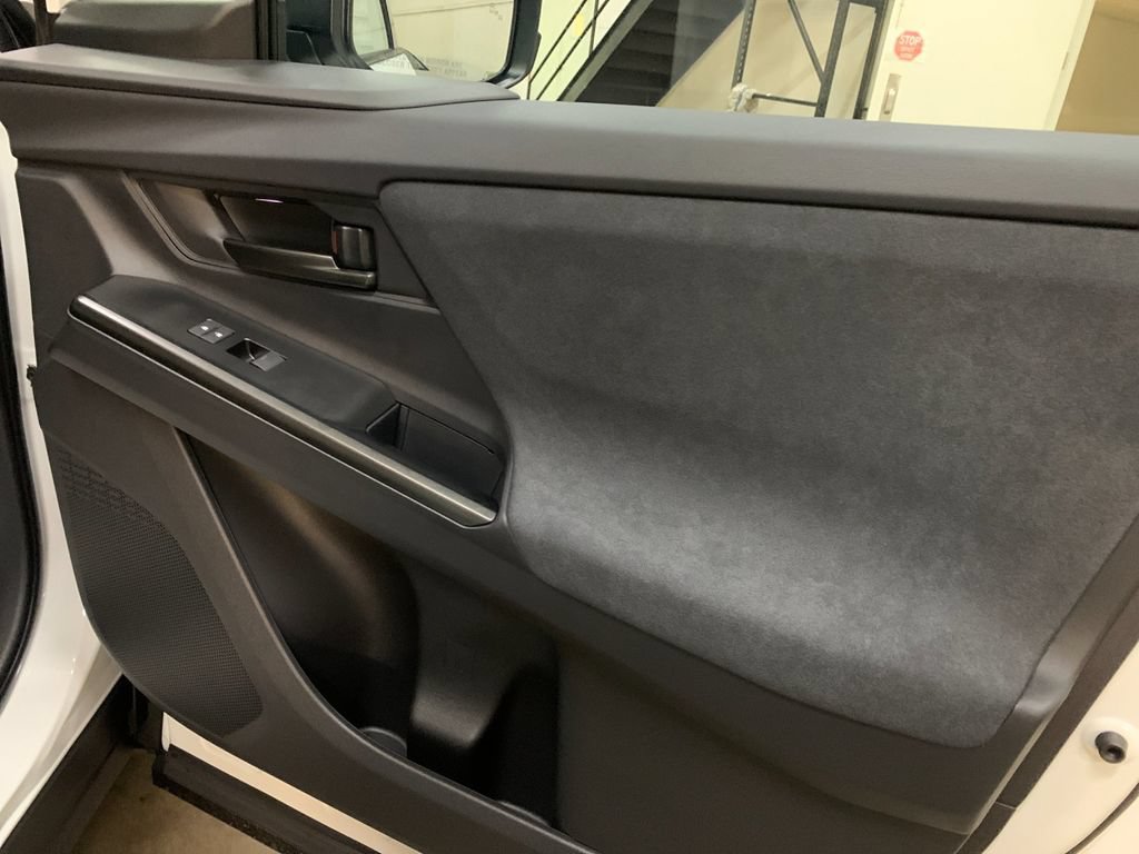 New 2026 Toyota C-HR AWD/4WD image 19