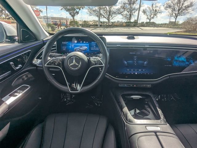 Used 2025 Mercedes-Benz E 350 4MATIC Sedan image 13