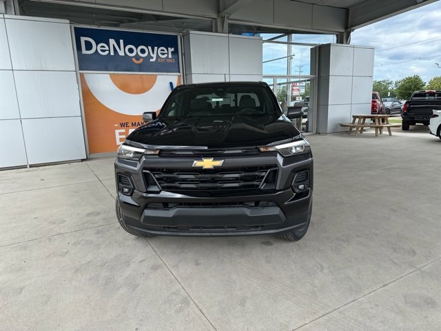 New 2025 Chevrolet Colorado LT w/ LT Convenience Package image 3