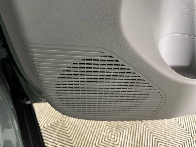 Used 2025 Hyundai Kona SEL image 29