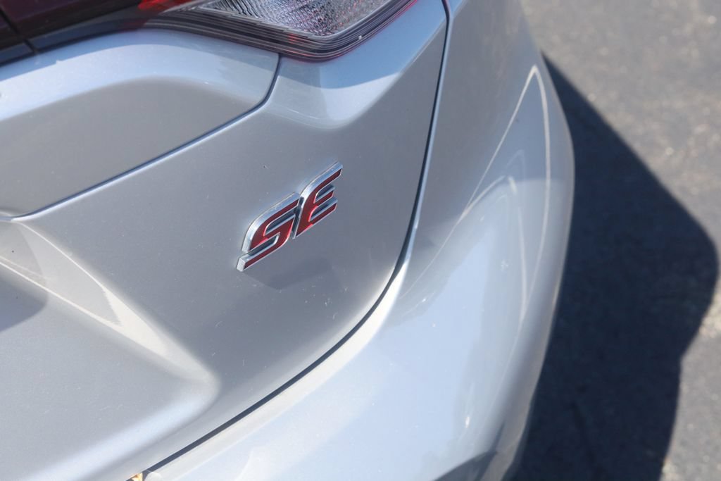 Used 2021 Toyota Corolla SE FWD image 30