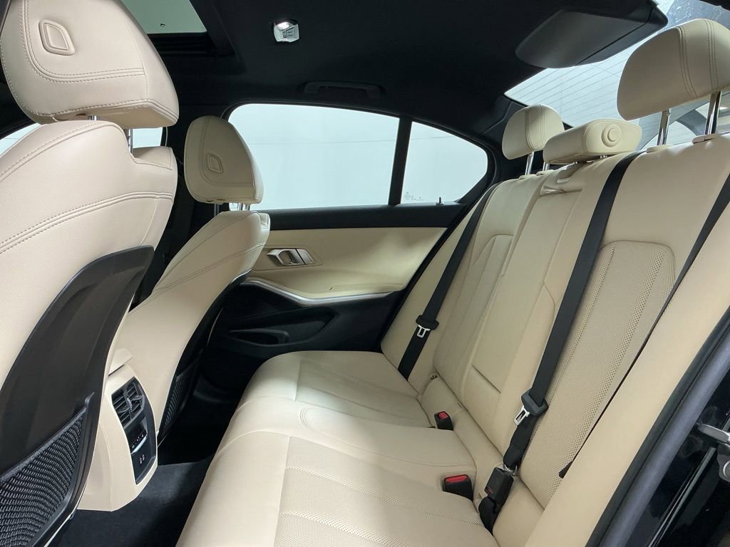 Certified 2023 BMW 330i Sedan w/ Driving Assistance Package RWD image 28
