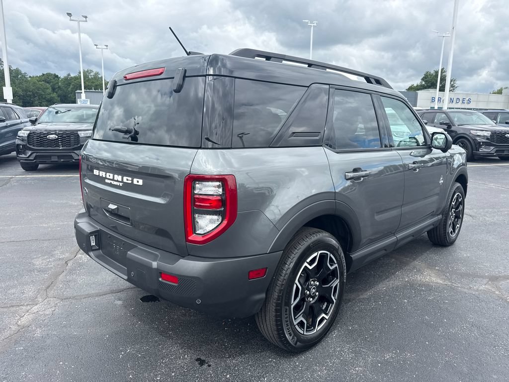Used 2025 Ford Bronco Sport Outer Banks w/ Outer Banks Tech Package+ AWD/4WD image 7