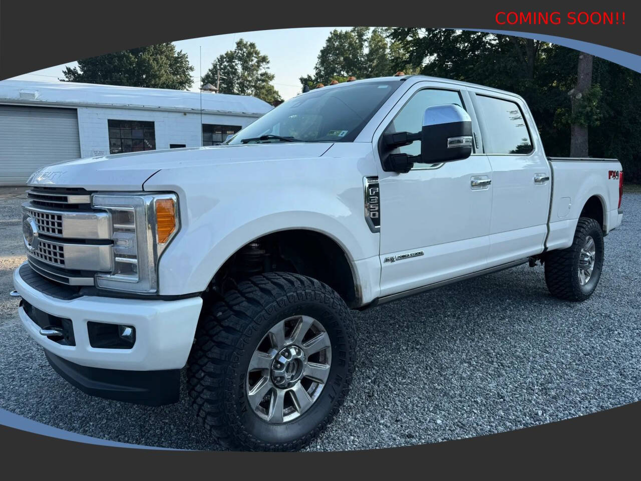 Used 2019 Ford F350 Platinum w/ Platinum Ultimate Package AWD/4WD image 3