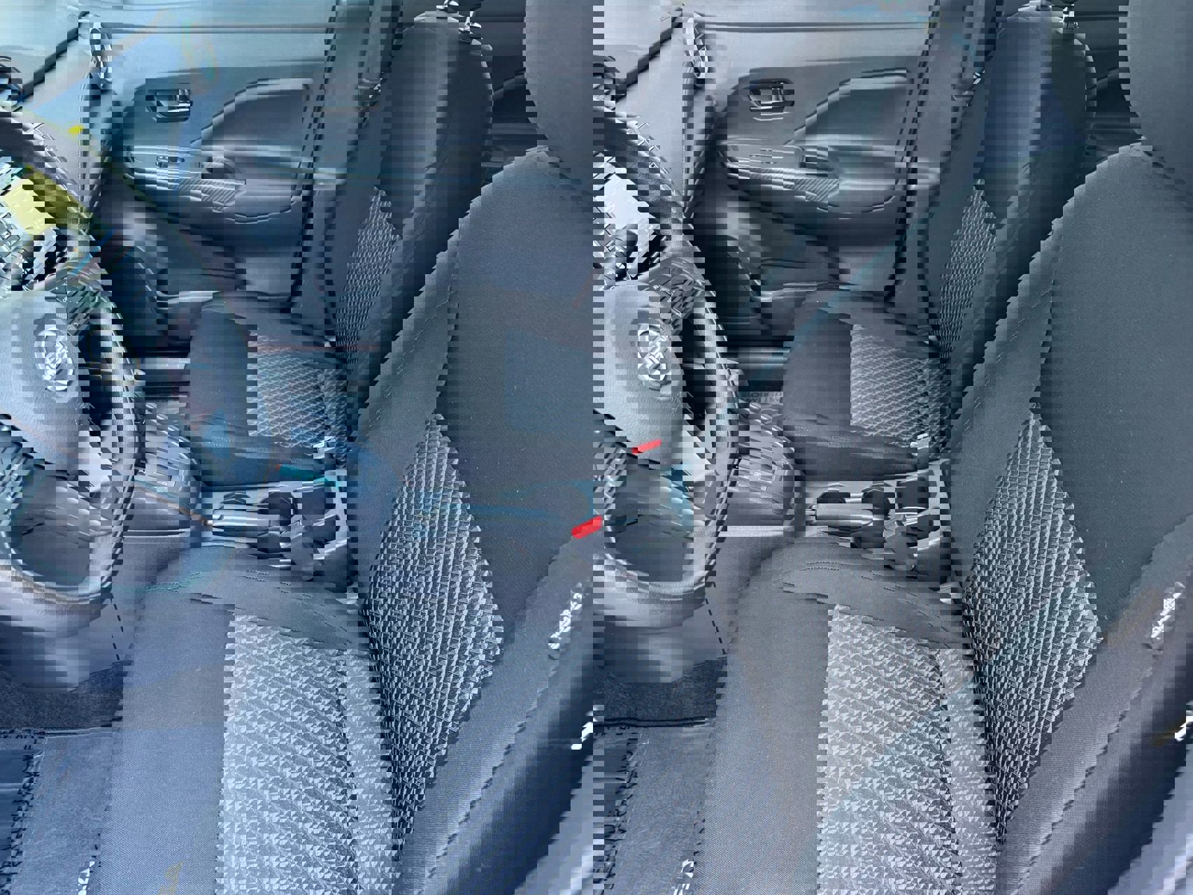 Used 2024 Nissan Versa S w/ Trunk Package image 21